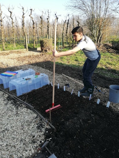 Grond zaaiklaar maken