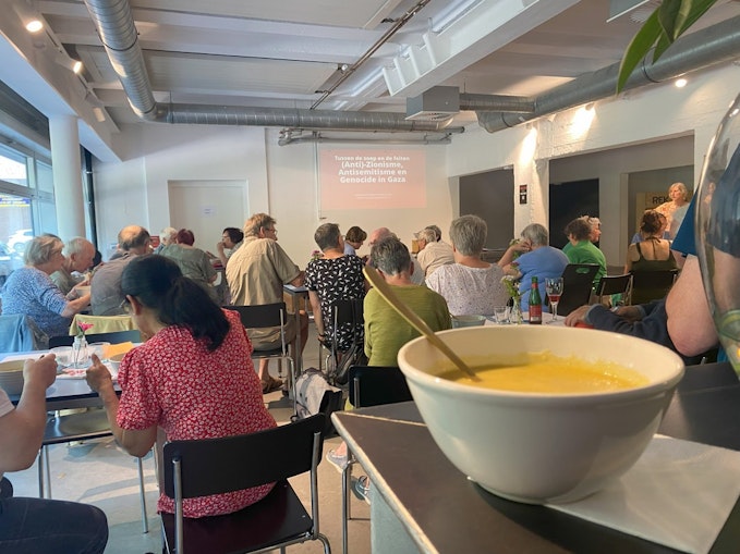 Tussen de soep en de feiten 2