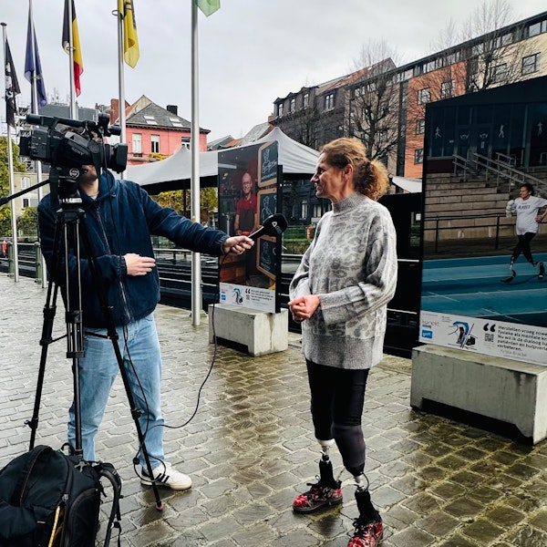 Krista in gesprek met AVS